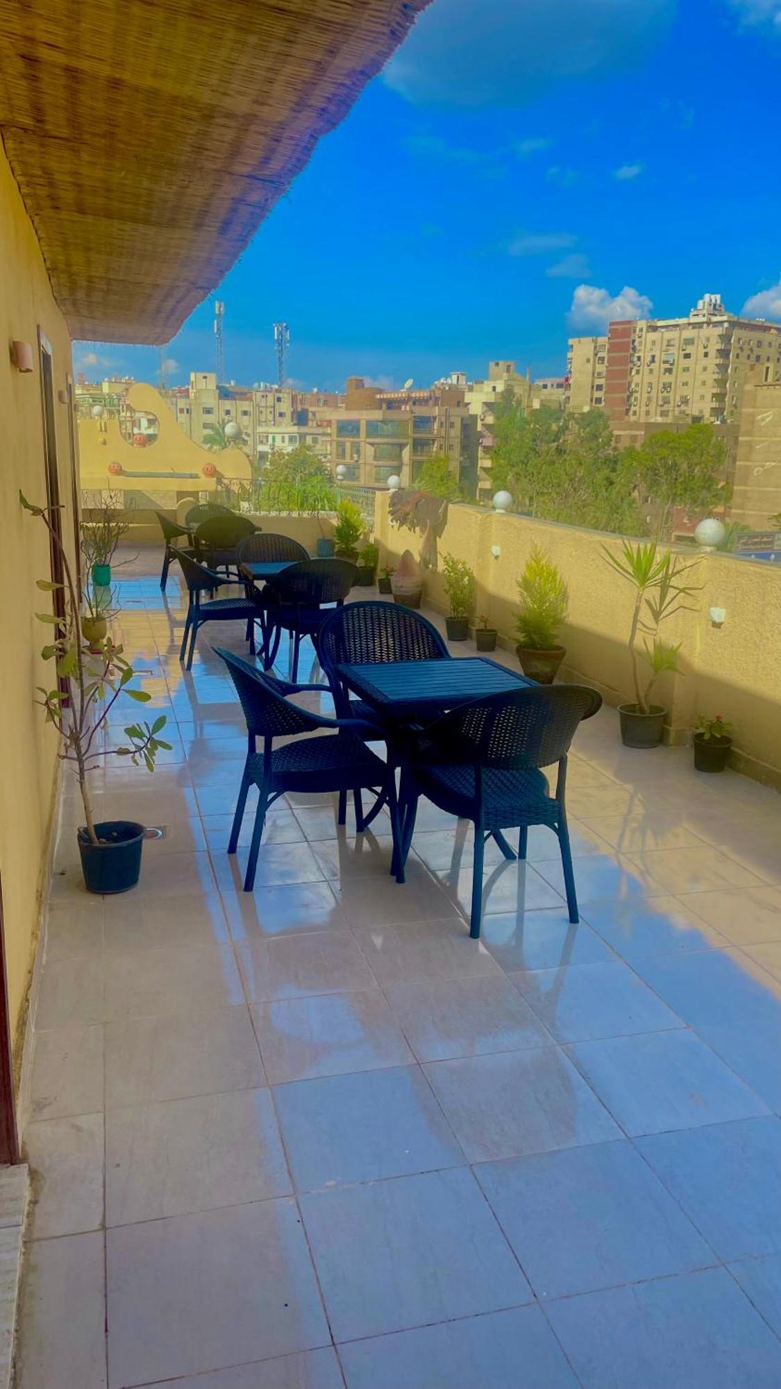 Sami Holiday Inn - Pyramids View Rooftop Al Kawm al Akhdar Buitenkant foto