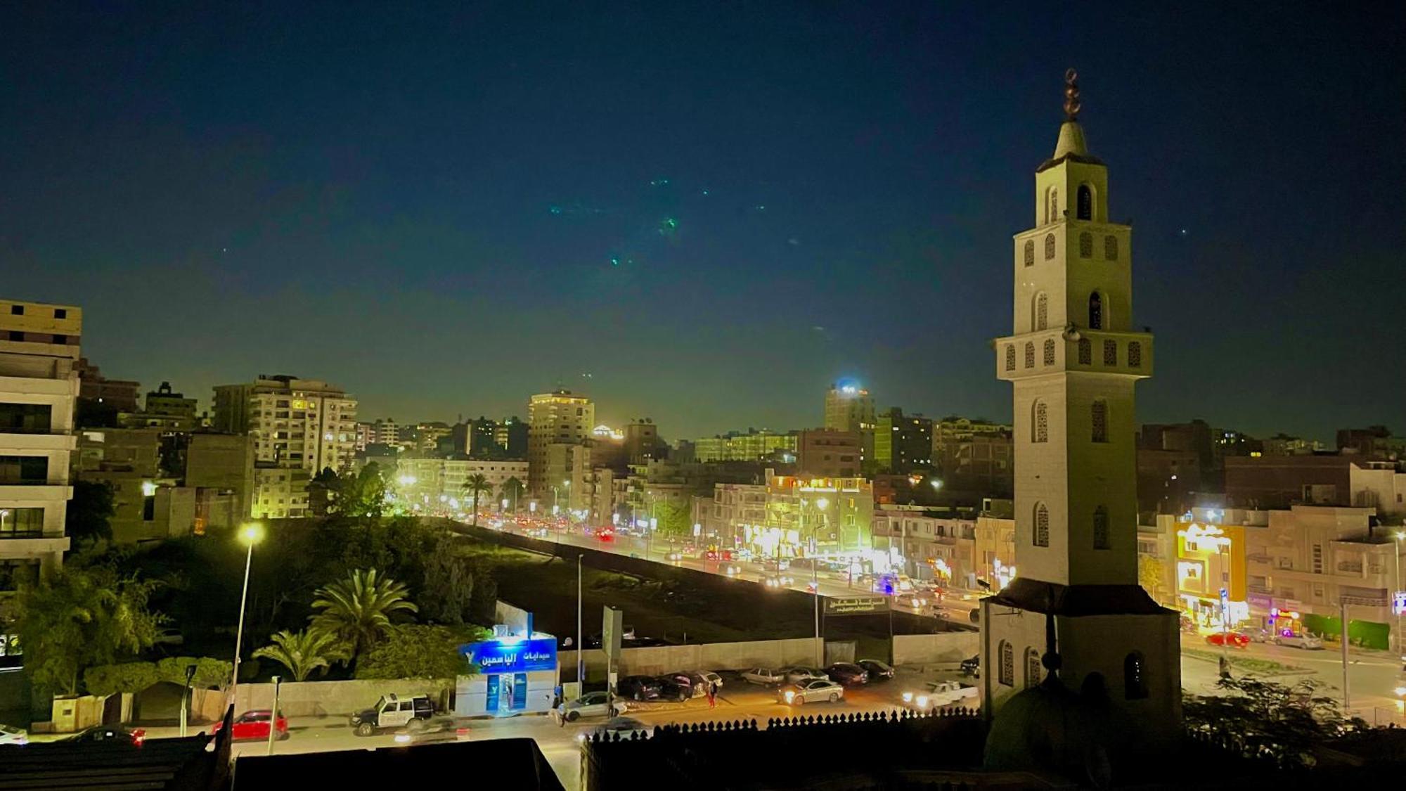 Sami Holiday Inn - Pyramids View Rooftop Al Kawm al Akhdar Buitenkant foto